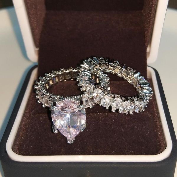 wedding rings uilz luxury oval princess cut ring set for women sliver color engagement band eternity jewelry zirconia wholesale, Slivery;golden
wedding rings uilz luxury oval princess cut ring set for women sliver color engagement band eternity jewelry zirconia wholesale, Slivery;golden