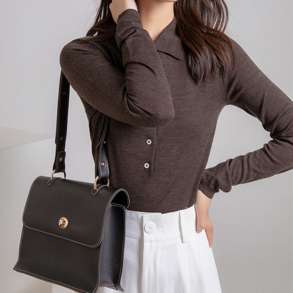 sweaters turn-down collar sweater women's loong sleeve slim buttons wool bottoming jumper, White;black
sweaters turn-down collar sweater women's loong sleeve slim buttons wool bottoming jumper, White;black