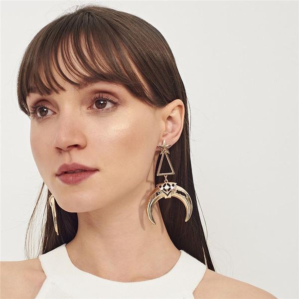 dangle & chandelier pendientes mujer moda 2021 fashion personality originality earrings hollow out triangle pendant exaggeration ma'am, Silver
dangle & chandelier pendientes mujer moda 2021 fashion personality originality earrings hollow out triangle pendant exaggeration ma'am, Silver