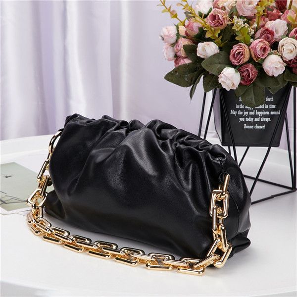 2021 luxury designer womens shoulder bag real leather cloud bags collection handbag fashion chain wallet handbags
2021 luxury designer womens shoulder bag real leather cloud bags collection handbag fashion chain wallet handbags