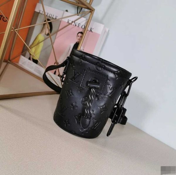 bag luxury m44631 chalk nano handbag handbags iconic handles shoulder bags totes cross body brand clutches evening designer
bag luxury m44631 chalk nano handbag handbags iconic handles shoulder bags totes cross body brand clutches evening designer