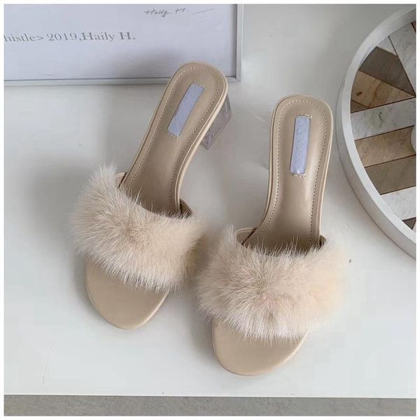 autumn women real fur slipper mink hair sandal ladies med square crystal heel outdoor slides plush shoes slippers, Black
autumn women real fur slipper mink hair sandal ladies med square crystal heel outdoor slides plush shoes slippers, Black