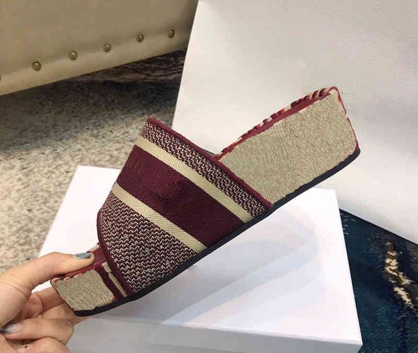 with box slippers fashion causal wool tian/blooms start print slide sandals outdoor beach flip flops, Black
with box slippers fashion causal wool tian/blooms start print slide sandals outdoor beach flip flops, Black