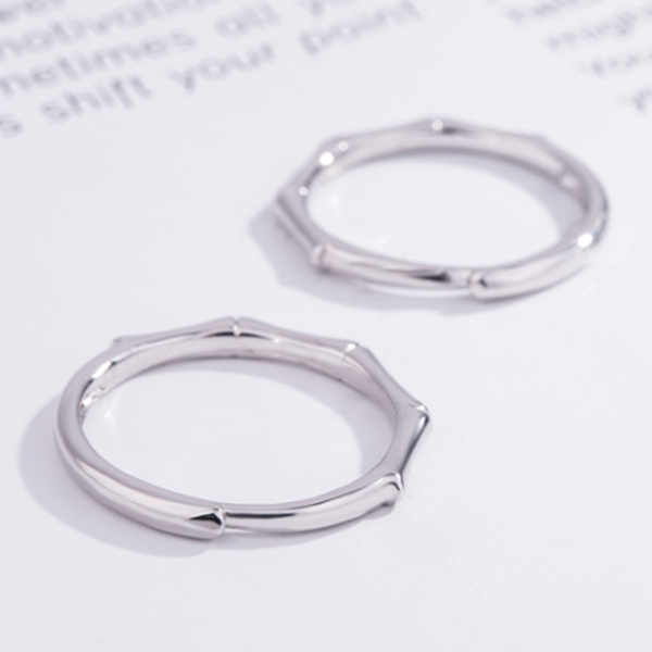 wedding rings geometric silver metal couple gift 2021 simple style for men and women, Slivery;golden
wedding rings geometric silver metal couple gift 2021 simple style for men and women, Slivery;golden