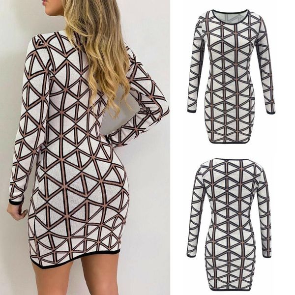 autumn women long sleeve round neck plaid dress lady slim fit hip step short elegant work ol bodycon casual dresses, Black;gray
autumn women long sleeve round neck plaid dress lady slim fit hip step short elegant work ol bodycon casual dresses, Black;gray