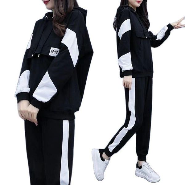 tracksuit autumn large size polyester women tracksuits loose pants were thin casual fashion sports two piece suit, Gray
tracksuit autumn large size polyester women tracksuits loose pants were thin casual fashion sports two piece suit, Gray