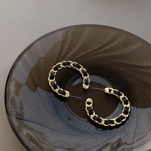 minimalist retro black leather metal chain hoop earring gold color for women hypoallergenic gifts the year jewelry & huggie, Golden;silver
minimalist retro black leather metal chain hoop earring gold color for women hypoallergenic gifts the year jewelry & huggie, Golden;silver