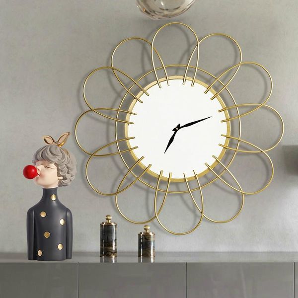 mirrors nordic luxury decorative mirror metal wall clock home decoration simple silent table
mirrors nordic luxury decorative mirror metal wall clock home decoration simple silent table