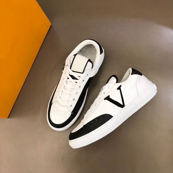 with box selling slippers men beach slide sandals medusa scuffs 2021 mens white fashion slipon size 38-45 q2, Red;white
with box selling slippers men beach slide sandals medusa scuffs 2021 mens white fashion slipon size 38-45 q2, Red;white