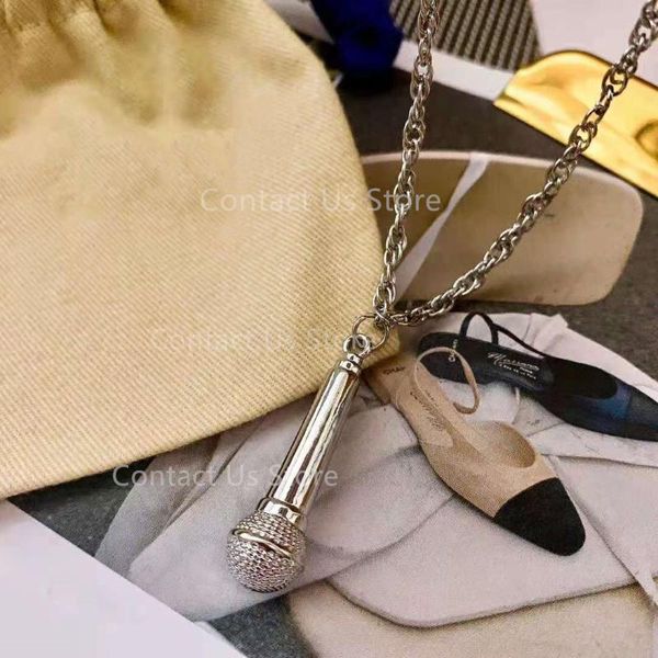 chains 2021 luxury metal microphone necklace high-end brand pendant bag accessories car birthday gift, Silver
chains 2021 luxury metal microphone necklace high-end brand pendant bag accessories car birthday gift, Silver