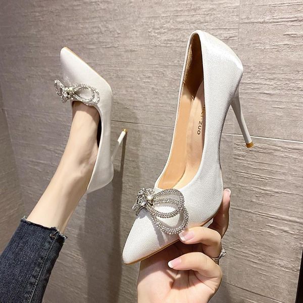 dress shoes women's leather 2021 single shoe slender heel pointed high heels bow buckle professional, Black
dress shoes women's leather 2021 single shoe slender heel pointed high heels bow buckle professional, Black
