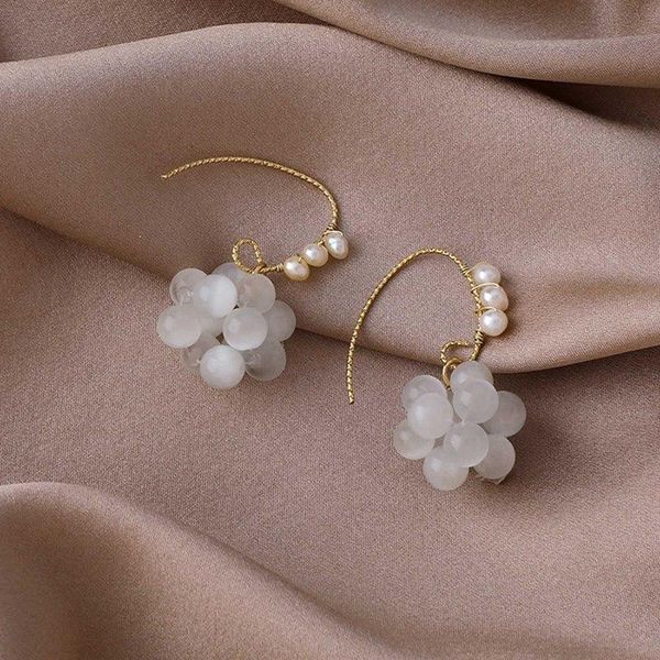 stud korean fashion c shape crystal opal grape crochet earrings for women statement pearl holiday jewelry pendientes, Golden;silver
stud korean fashion c shape crystal opal grape crochet earrings for women statement pearl holiday jewelry pendientes, Golden;silver