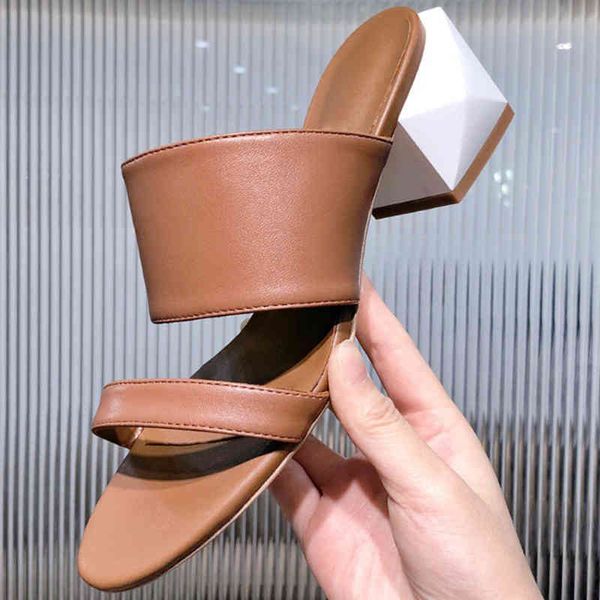 70% off wholesale sandals flip-flops new chunky heels slippers women designer slides summer real leather shoes ladies high heel one strap pa, Black
70% off wholesale sandals flip-flops new chunky heels slippers women designer slides summer real leather shoes ladies high heel one strap pa, Black
