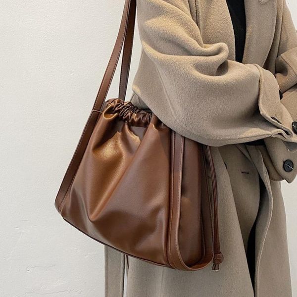 evening bags vintage brown crossbody tote for women luxury designer handbag handle bucket leather messenger shoulder bag
evening bags vintage brown crossbody tote for women luxury designer handbag handle bucket leather messenger shoulder bag