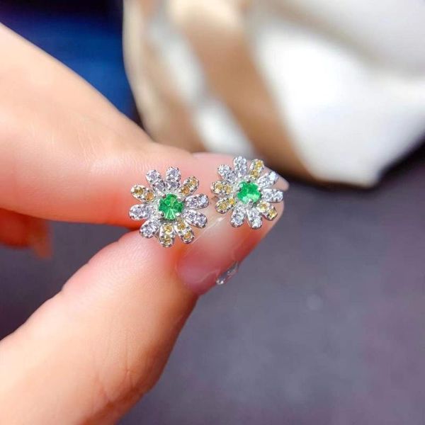 stud fashion silver tsavorite earrings for young girl 3mm 100% natural 925 jewelry, Golden;silver
stud fashion silver tsavorite earrings for young girl 3mm 100% natural 925 jewelry, Golden;silver