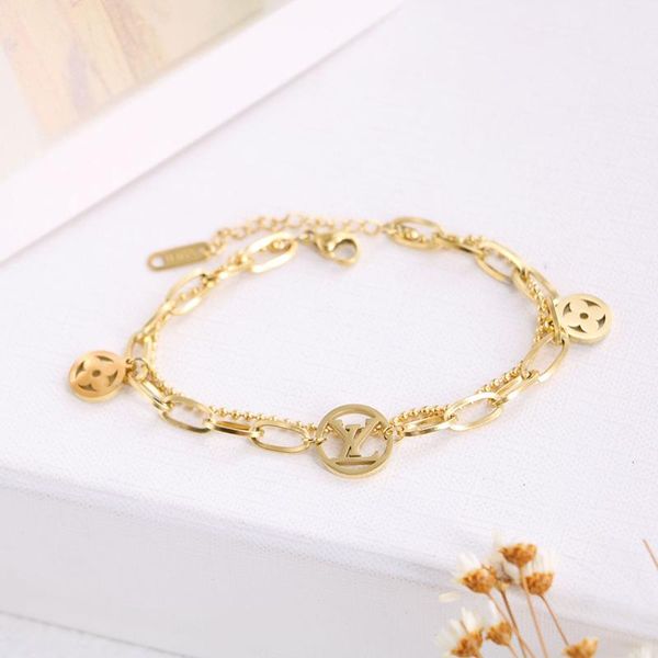 link, chain 2021 four-leaf clover bracelet letter l pendant jewelry for women, Black
link, chain 2021 four-leaf clover bracelet letter l pendant jewelry for women, Black