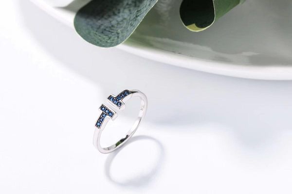 earrings & necklace tshou193 fashion suit blue crystal drop ring jewelry three-piece, Silver
earrings & necklace tshou193 fashion suit blue crystal drop ring jewelry three-piece, Silver