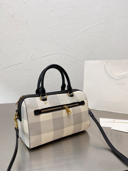 pillow package shipment bags palmprint fabric hand shoulder multi-purpose fashion joker style luxury designers wholesale goods
pillow package shipment bags palmprint fabric hand shoulder multi-purpose fashion joker style luxury designers wholesale goods