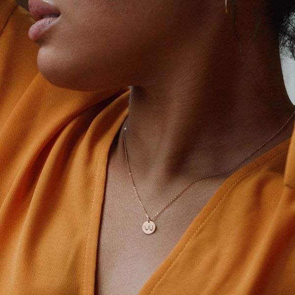 originality breast cancer awareness breastfeeding boob necklace feminist jewelry simple disk pendant for girls gifts necklaces, Silver
originality breast cancer awareness breastfeeding boob necklace feminist jewelry simple disk pendant for girls gifts necklaces, Silver