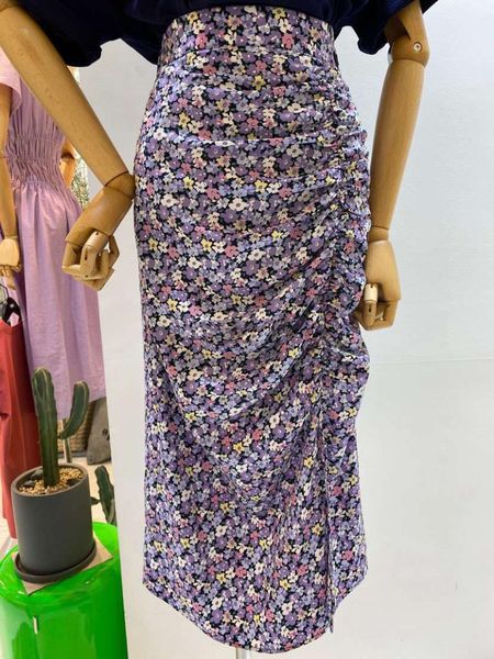 skirts korean version of the 2021 summer retro folds temperament floral elastic high waist thin half-length skirt female ins tide, Black
skirts korean version of the 2021 summer retro folds temperament floral elastic high waist thin half-length skirt female ins tide, Black
