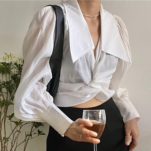 women's blouses & shirts autumn 2021 women blouse korean fashion temperament cross v-neck casual solid color simplicity shirt womens, White
women's blouses & shirts autumn 2021 women blouse korean fashion temperament cross v-neck casual solid color simplicity shirt womens, White