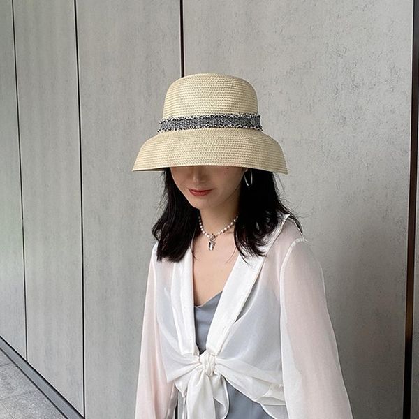 wide brim hats designer handmade women summer beige hat hepburn style small-edge fisherman ribbontemperament flat straw uv cut foldable cap, Blue;gray
wide brim hats designer handmade women summer beige hat hepburn style small-edge fisherman ribbontemperament flat straw uv cut foldable cap, Blue;gray