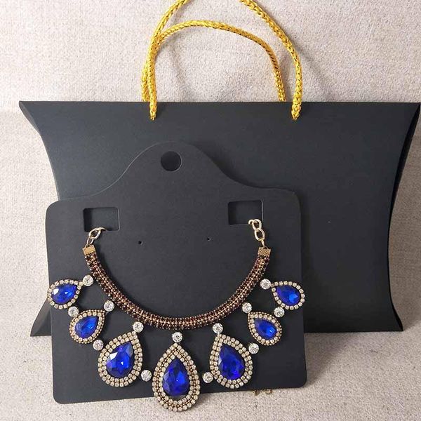 gift wrap jewelry packing box pillow zeronge packing& display with big necklace card 11.8*7.87*2.51inch
gift wrap jewelry packing box pillow zeronge packing& display with big necklace card 11.8*7.87*2.51inch