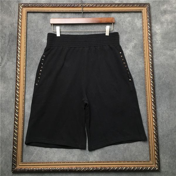 men's shorts novelty luxury men's side metal rivet comfortable classic stripe skate shorts informal cotton street style # d51, White;black
men's shorts novelty luxury men's side metal rivet comfortable classic stripe skate shorts informal cotton street style # d51, White;black