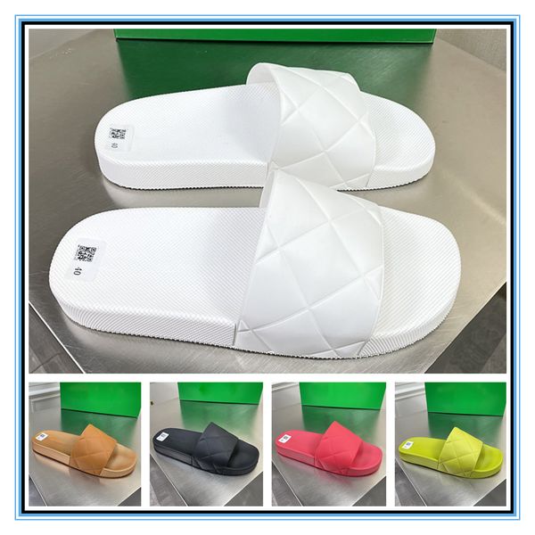 2021ss luxury designer slippers couple shoes real leather gift mens women racer selling beach leisure designer sandals size 35-46 k5, Black
2021ss luxury designer slippers couple shoes real leather gift mens women racer selling beach leisure designer sandals size 35-46 k5, Black