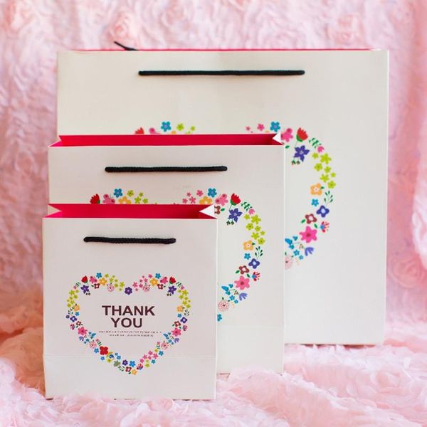 gift wrap 10pcs/lot- three size(s m l ) floral wreath of love "thank you" bag hand high-grade packaging paper
gift wrap 10pcs/lot- three size(s m l ) floral wreath of love "thank you" bag hand high-grade packaging paper