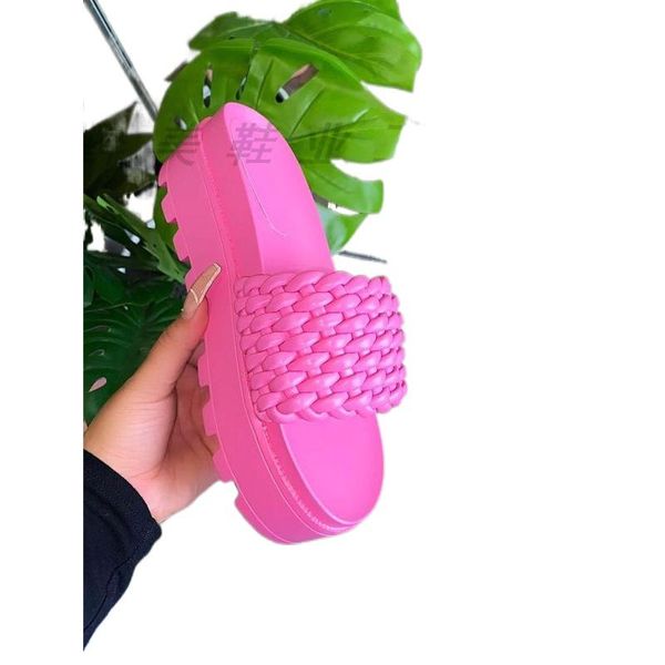 slippers summer european and american square toe flat bottom beach outdoor woven women's plus size comfort sandals, Black
slippers summer european and american square toe flat bottom beach outdoor woven women's plus size comfort sandals, Black