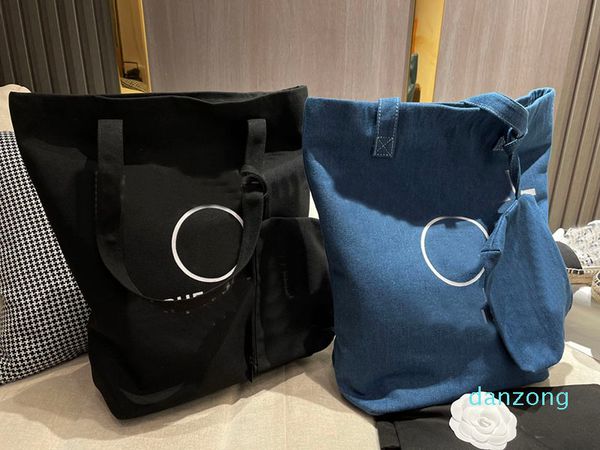 designer- women bags 2 colors luxury canvas large capacity shopping bags letter print designer tote classic
designer- women bags 2 colors luxury canvas large capacity shopping bags letter print designer tote classic