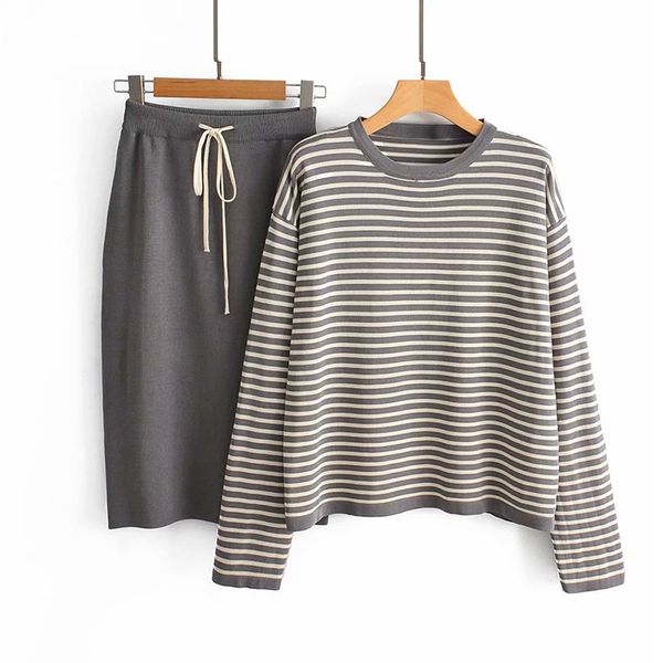 gray black knitted o neck striped long sleeve knee length lace-up skirt women 2 two pieces elegant autumn t0183 210514, White
gray black knitted o neck striped long sleeve knee length lace-up skirt women 2 two pieces elegant autumn t0183 210514, White
