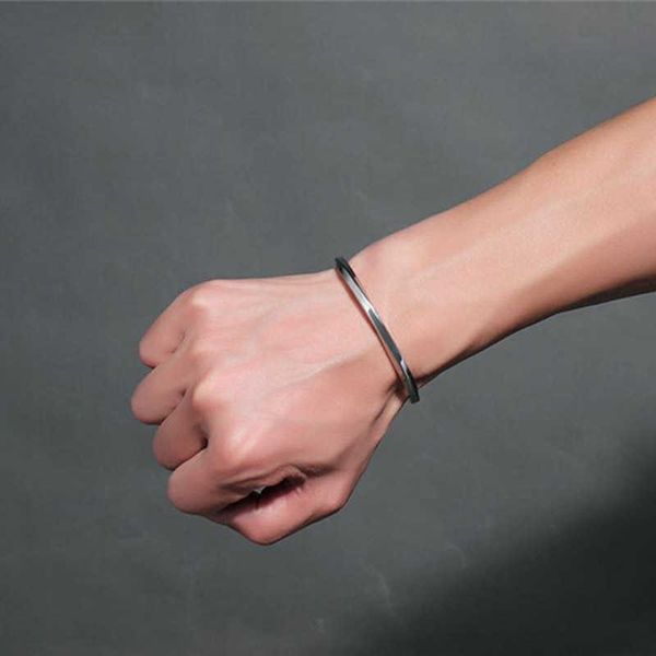 modyle men gold bangle stainless steel bracelets black cuff for women type c twisted jewelry q0719
modyle men gold bangle stainless steel bracelets black cuff for women type c twisted jewelry q0719