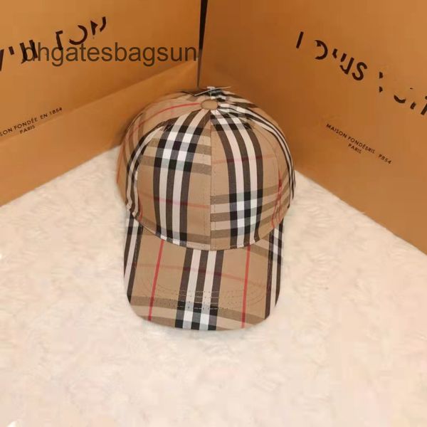 brand cap carves new family b fisherman baseball cap spring summer four seasons leisure men's women's duck tongue sun visor fashio, Blue;gray
brand cap carves new family b fisherman baseball cap spring summer four seasons leisure men's women's duck tongue sun visor fashio, Blue;gray