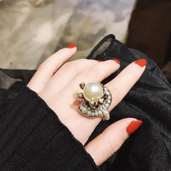 europe america trendy imitation pearl flower geometric forefinger rings for women fashion hyperbole charm jewelry statement ring wedding, Slivery;golden
europe america trendy imitation pearl flower geometric forefinger rings for women fashion hyperbole charm jewelry statement ring wedding, Slivery;golden