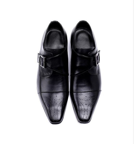 dress shoes 2021 men business formal oxford british style brown black borgues carved breathable handmade
dress shoes 2021 men business formal oxford british style brown black borgues carved breathable handmade