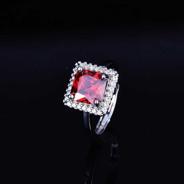 wedding rings fashion square inlay luxury red crystal zircon europe americe adjustable jewelry for women engagement accessories, Slivery;golden
wedding rings fashion square inlay luxury red crystal zircon europe americe adjustable jewelry for women engagement accessories, Slivery;golden