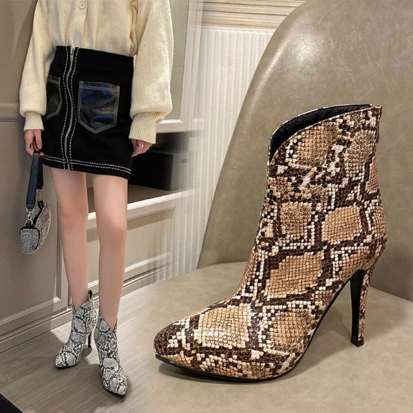 boots 2021 women's snake print leather low snow plush party stiletto catwalk high heels, Black
boots 2021 women's snake print leather low snow plush party stiletto catwalk high heels, Black