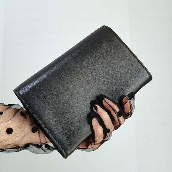 evening bags genuine leather women clutch bag brand real wallet long classic black simple chain shoulder female messenger
evening bags genuine leather women clutch bag brand real wallet long classic black simple chain shoulder female messenger