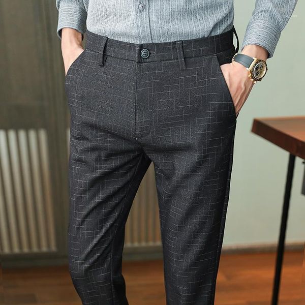 men's suits & blazers men suit pants trousers straight regular fit korea style dress plaid male business clothing autum office, White;black
men's suits & blazers men suit pants trousers straight regular fit korea style dress plaid male business clothing autum office, White;black