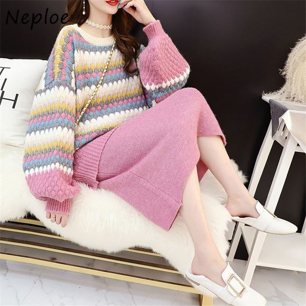 autumn and winter casual suits bell sleeve colorful striped sweater solid croup skirt two piece set women 210430, White
autumn and winter casual suits bell sleeve colorful striped sweater solid croup skirt two piece set women 210430, White