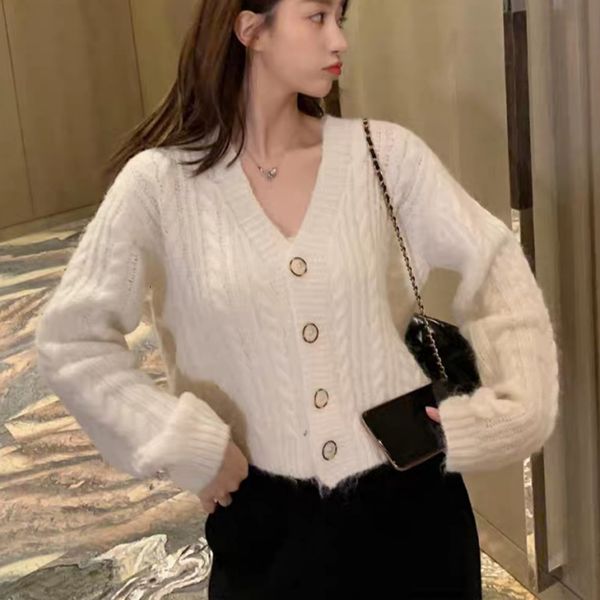 knits arrival autumn winter sweater chic solid elegant fashion single breasted korean causal comfort pull cardigans 4xlk, White
knits arrival autumn winter sweater chic solid elegant fashion single breasted korean causal comfort pull cardigans 4xlk, White