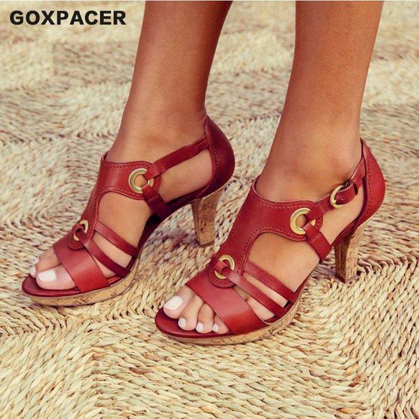 style waterproof platform metal buckle high-heel women plus-size sandals for summer 2021, Black
style waterproof platform metal buckle high-heel women plus-size sandals for summer 2021, Black