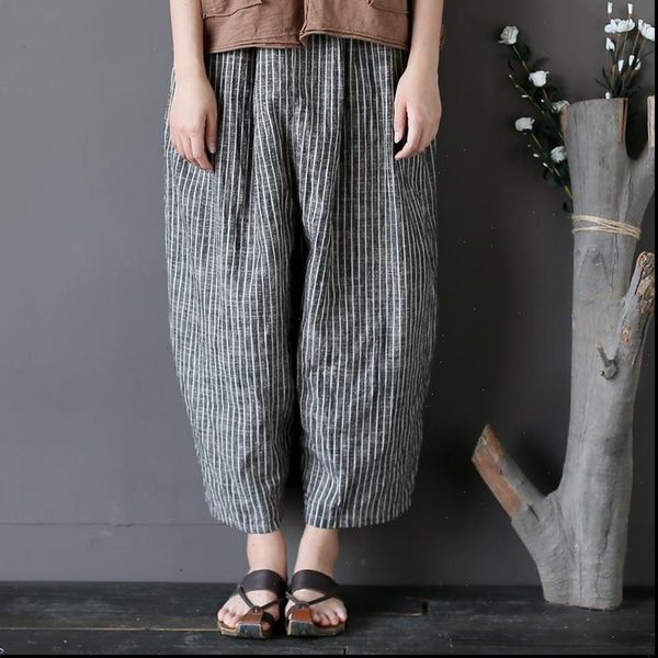 summer cotton linen harem women capri casual loose striped plus size trouser elastic waist, Black;white
summer cotton linen harem women capri casual loose striped plus size trouser elastic waist, Black;white