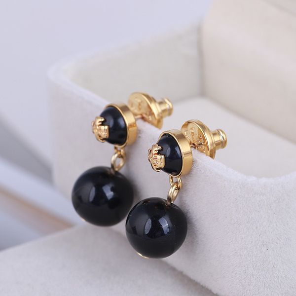 luxurious quality drop earring with white pearl gold plated for women handmade wedding gift jewelry ps6608, Golden
luxurious quality drop earring with white pearl gold plated for women handmade wedding gift jewelry ps6608, Golden