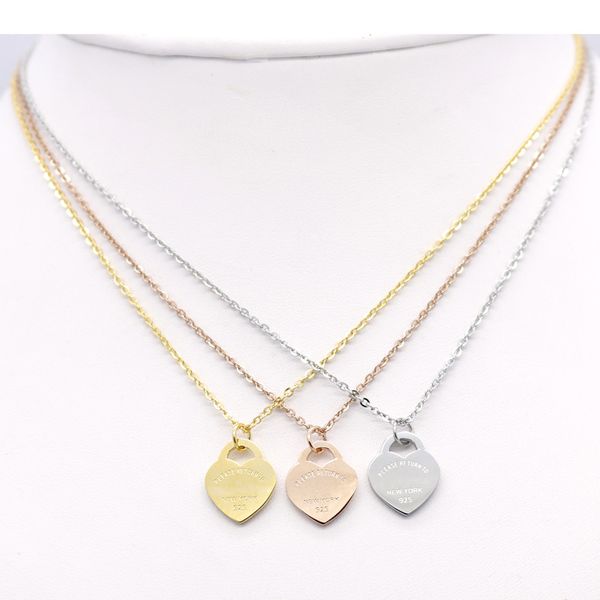 2020 design stainless steel necklace short female jewelry 18k gold titanium peach heart necklace pendant for woman, Silver
2020 design stainless steel necklace short female jewelry 18k gold titanium peach heart necklace pendant for woman, Silver