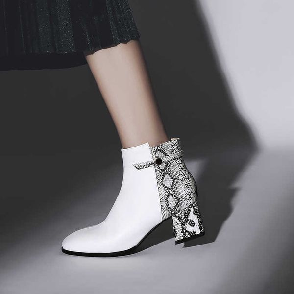 wetkis snake boot thick high heels women boots pu square toe footwear ankle female zip shoes women winter snakeskin bootie 210630, Black
wetkis snake boot thick high heels women boots pu square toe footwear ankle female zip shoes women winter snakeskin bootie 210630, Black
