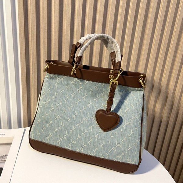 2021 medieval series portable patchwork cowboy canvas shopping bag single shoulder messenger bags universal versatile fashion
2021 medieval series portable patchwork cowboy canvas shopping bag single shoulder messenger bags universal versatile fashion