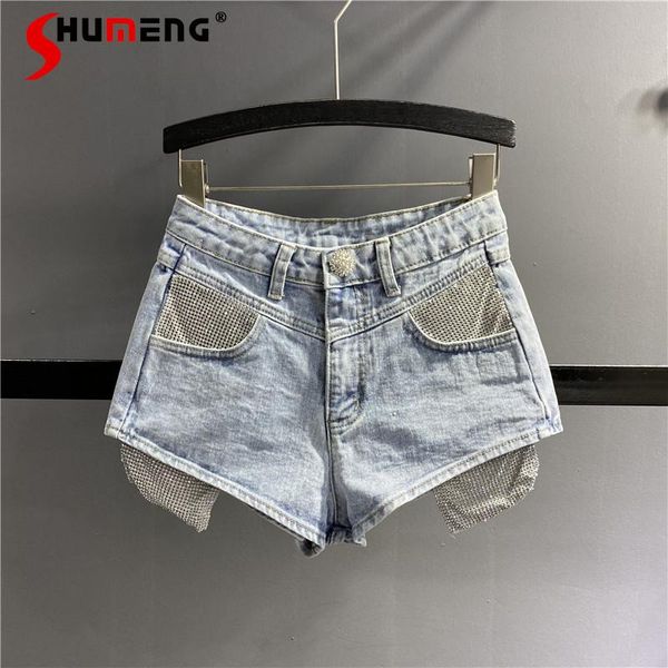 women's jeans rhinestone button patch pocket denim shorts 2021 summer slim patchwork short woman a- line wide-leg pants, Blue
women's jeans rhinestone button patch pocket denim shorts 2021 summer slim patchwork short woman a- line wide-leg pants, Blue